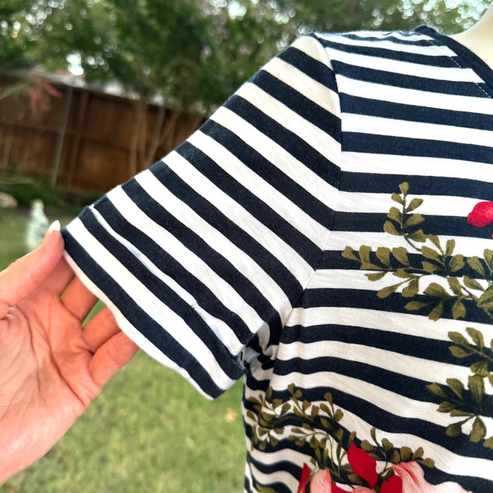 π Tommy Bahama Navy & White Striped Floral Dress - Picture 6 of 10